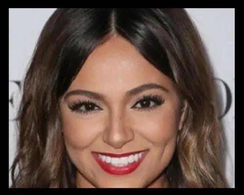 Bethany Mota LOSTnLOVEco top youtube makeup artist