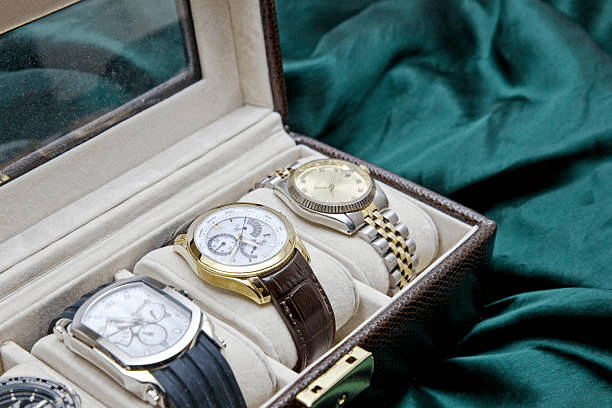a case of the trendiest watches