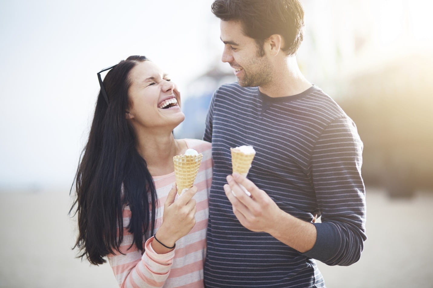 couple dating in first 3 months sharing ice cream
